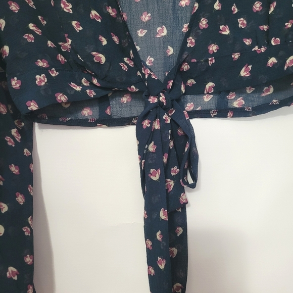 Zaful Flare Sleeve Front Tie Crop Cardigan S - Picture 3 of 6